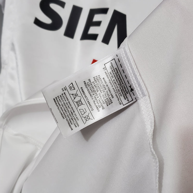 CAMISA RETRÔ DO REAL MADRID 04/05 HOME BRANCA